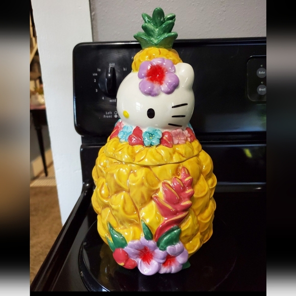 Blue Sky Hello Kitty Pineapple Cannister Cookie Jar - Picture 10 of 12